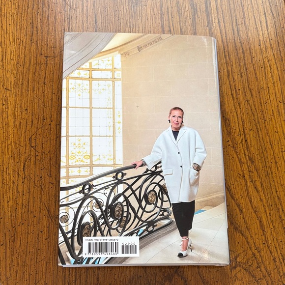 Danielle Steel 'Resurrection' Book - Blue and White - Picture 2 of 3